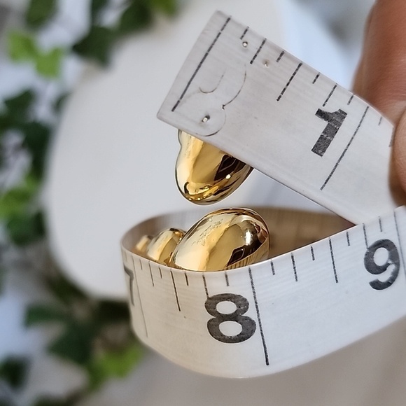 Gold Stainless Steel Hearts Adjustable Bangle Bracelet - Picture 9 of 9